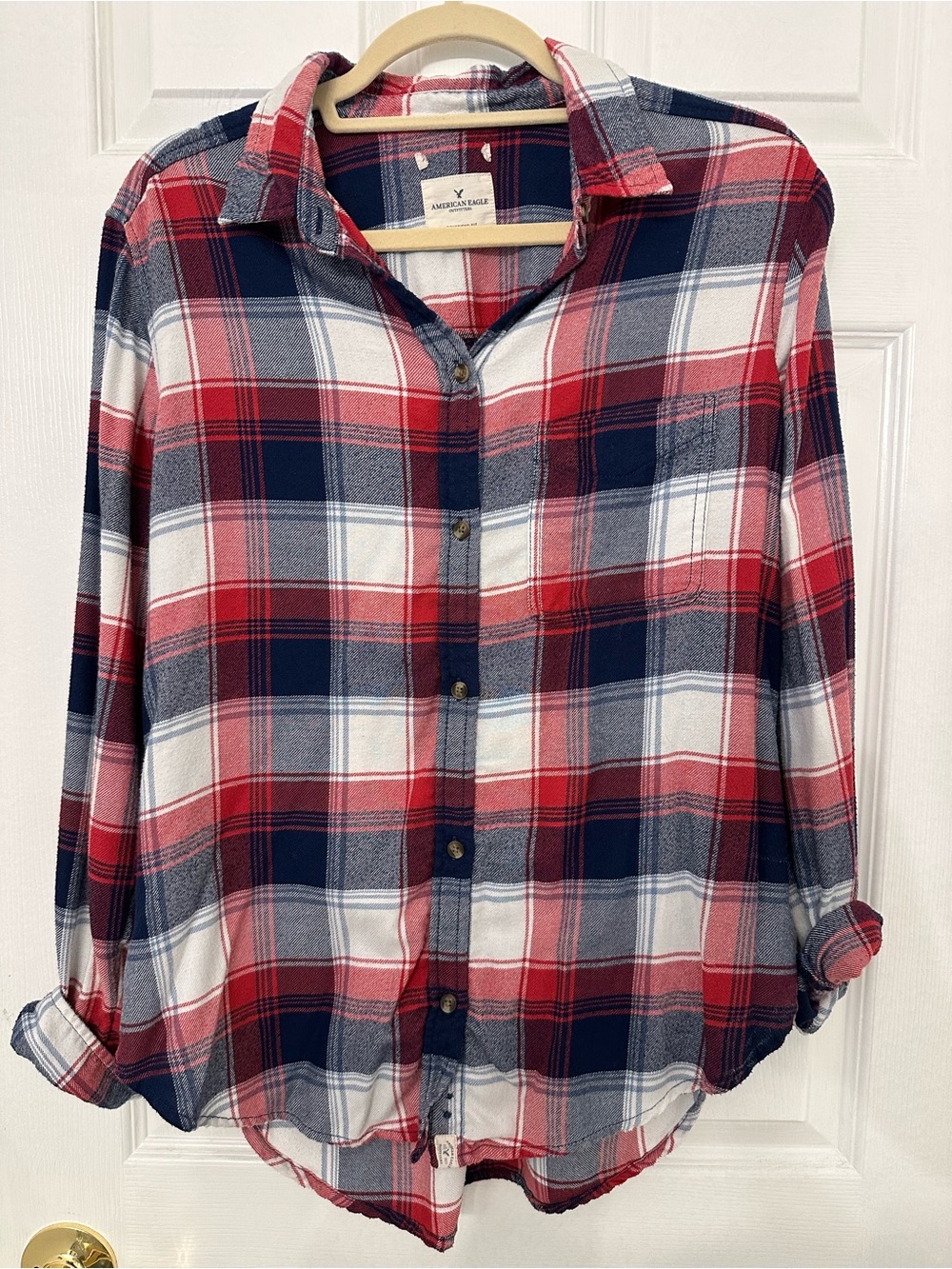 American Eagle Outfitters Red Navy White Plaid Shirt - Casual Button-Up